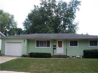 5045 1st Ave SW, Cedar Rapids, IA 52404