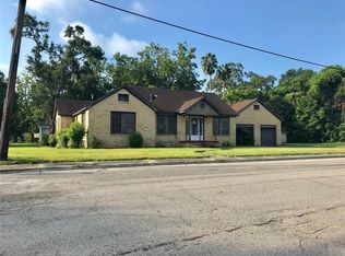 101 W Houston Ave, Dayton, TX 77535