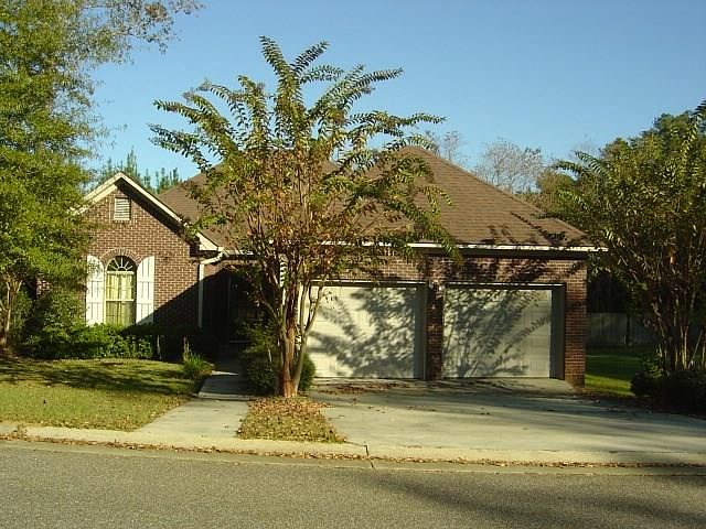 1st image of 40 Briar Creek Cir