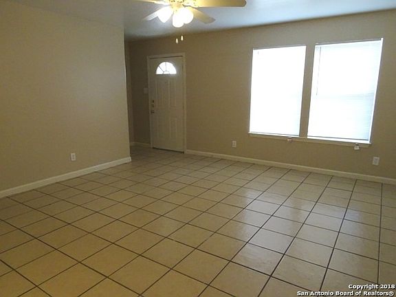 4th image of 5202 Fountain Lk