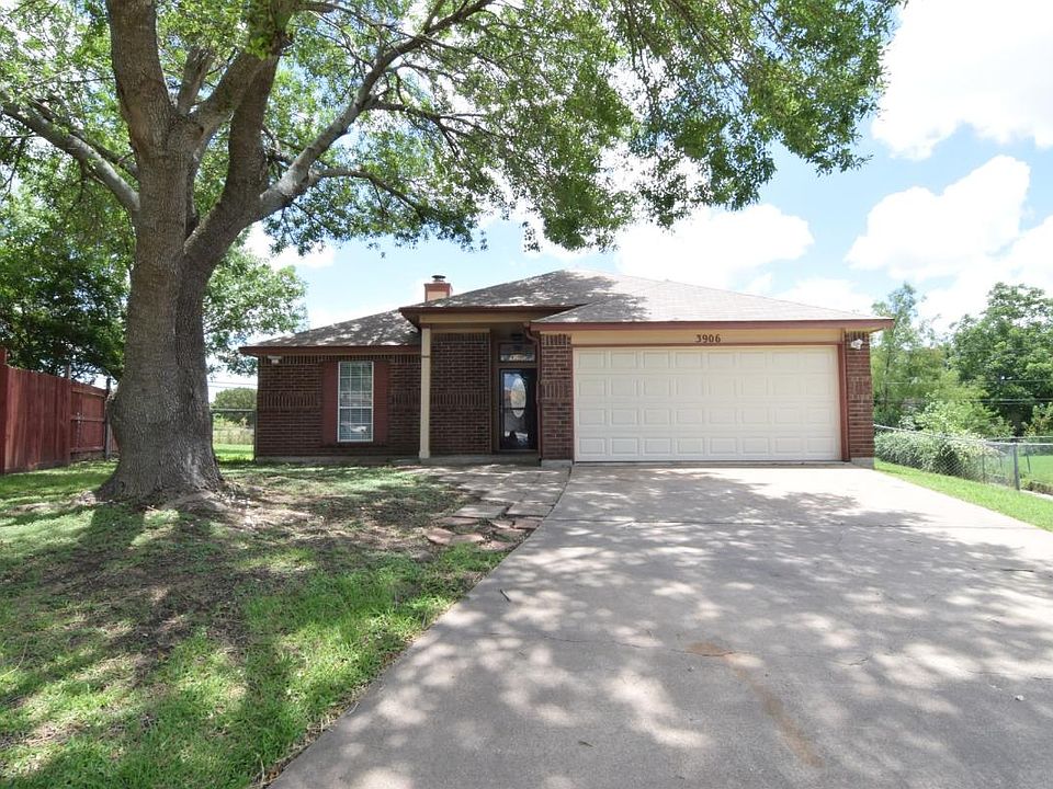 1st image of 3906 Winchester Dr