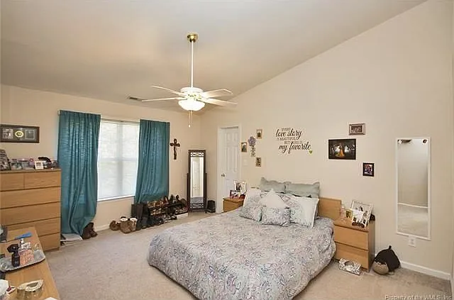 Bastille bedroom 2_08082017