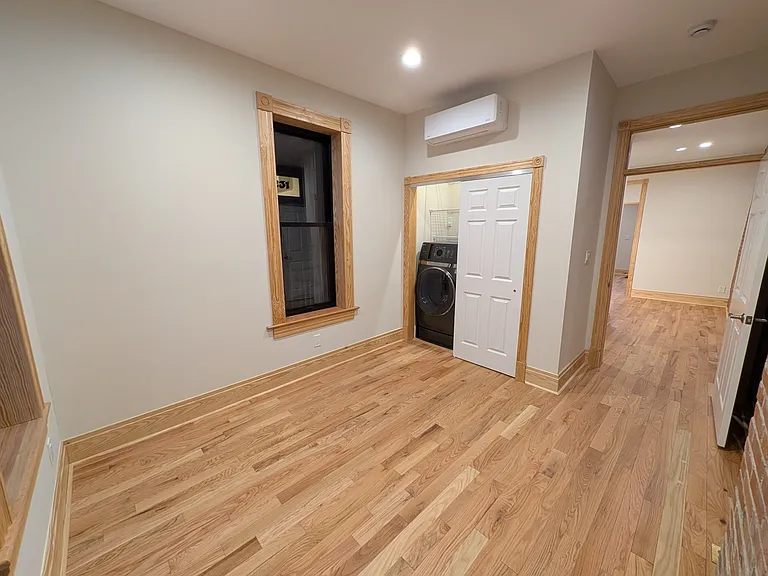 3233 Morganford Rd — Photo 37