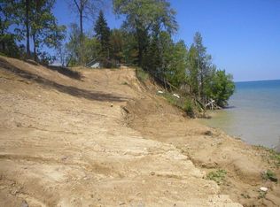 5400 Lakeshore Rd, Deckerville, MI 48427