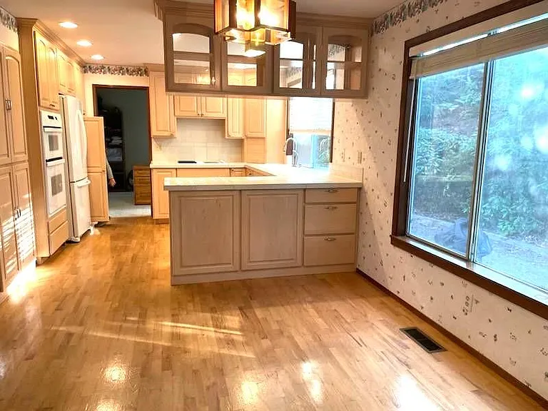 7961 Emery Blvd NW — Photo 4