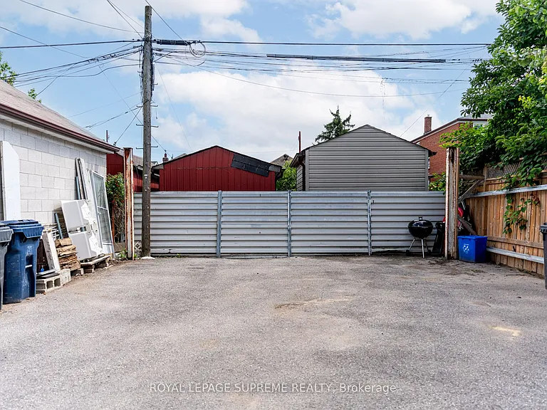 79 Lanark Ave #1 — Photo 21