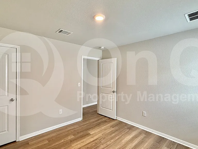 521 Otto Ave — Photo 19