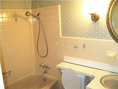5th image of 5500 Belaire Dr