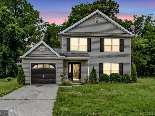 322 W Wind Dr, Dover, DE 19901