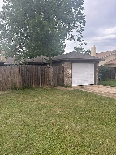 2720 Countryside Ln Photo 1