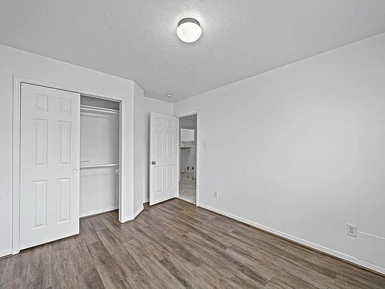 8131 Golden Trace Ct — Photo 8