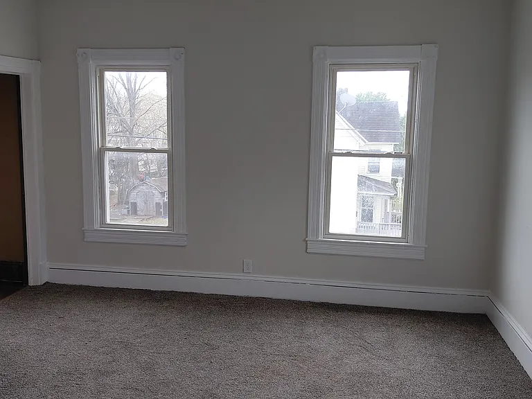 101 Byard St #2 — Photo 6