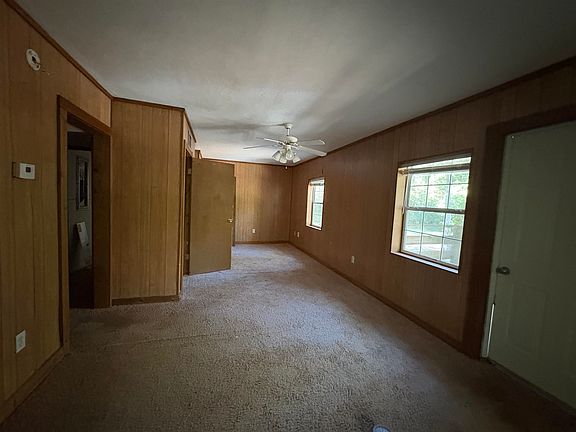 4th image of 89 Eagle Dr