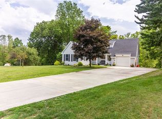 439 Candy Ln, Amherst, OH 44001