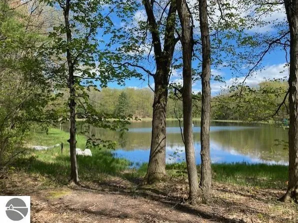 3474 Lost Lake Rd, Kalkaska, MI 49646