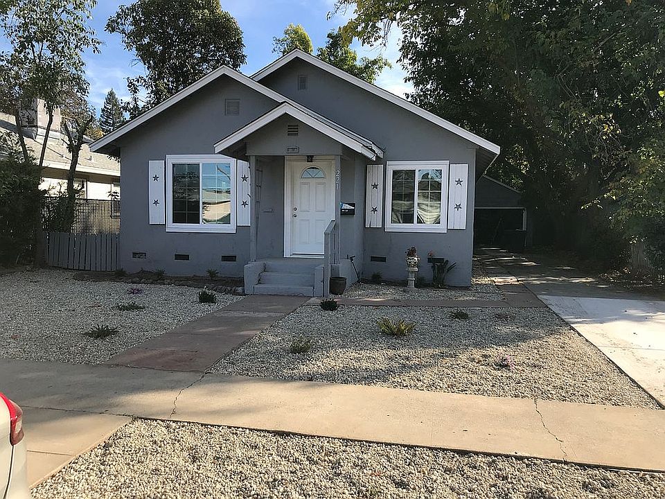 1st image of 221 Clinton Ave