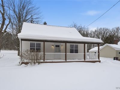 6235 Seufert Rd, Orchard Park, NY, 14127