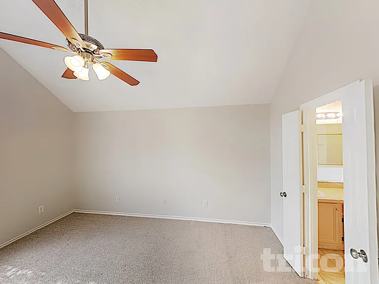 1415 Develon Dr — Photo 8