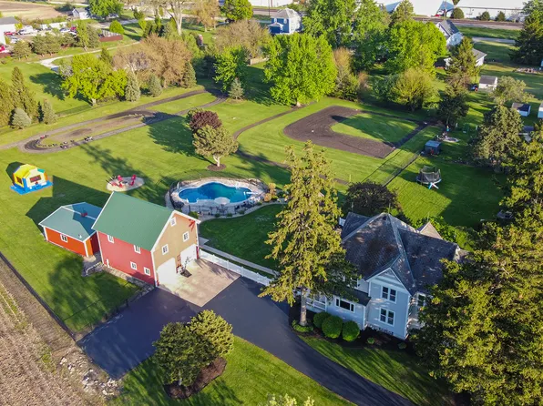 245 N Cedar St, Leland, IL 60531
