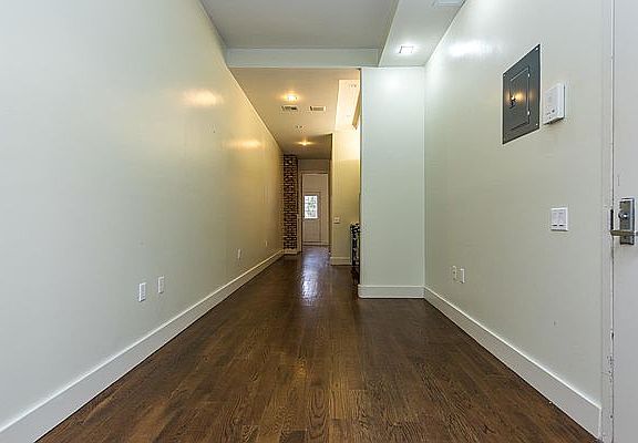 5th image of 179 Maujer St #1A