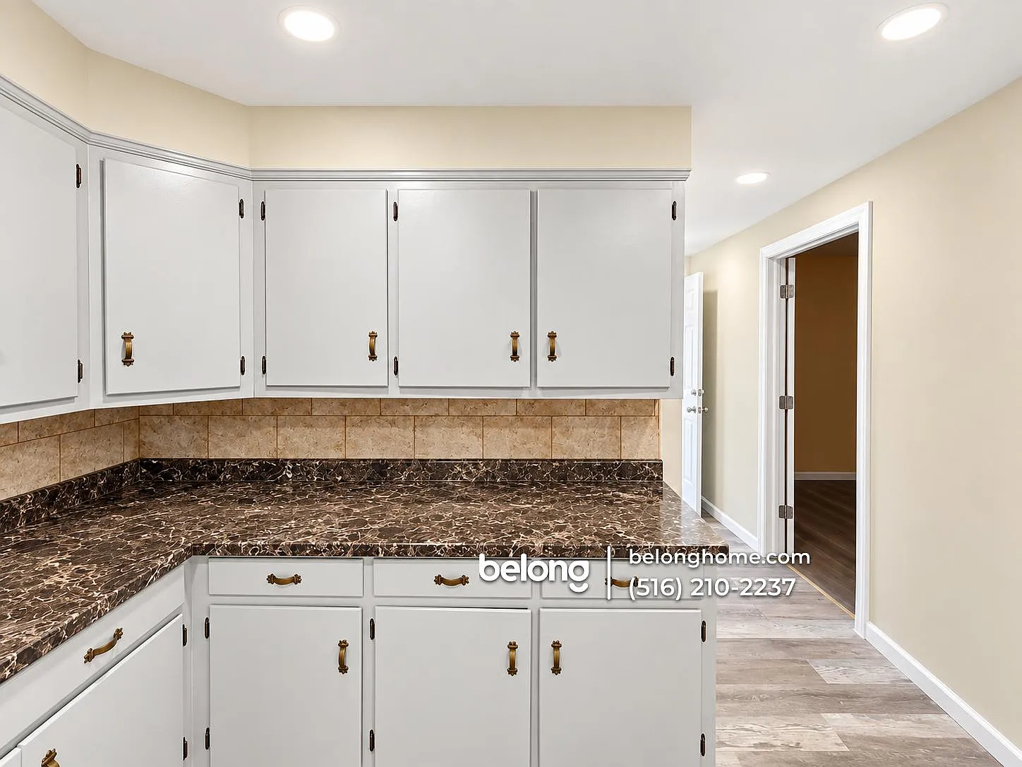 1 bed, 1.0 bath, 800 sqft, $2,395 — Photo 2