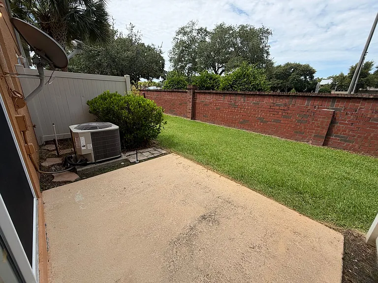 9434 Silver Buttonwood St — Photo 19