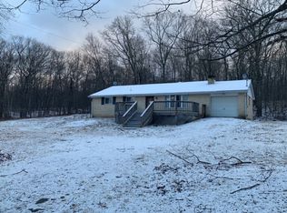 164 Asta Rd, Bushkill, PA 18324