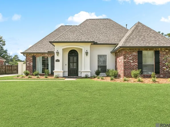 29235 S Redwood Dr, Denham Springs, LA 70726