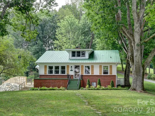 1110 Queentown Rd, Canton, NC 28716