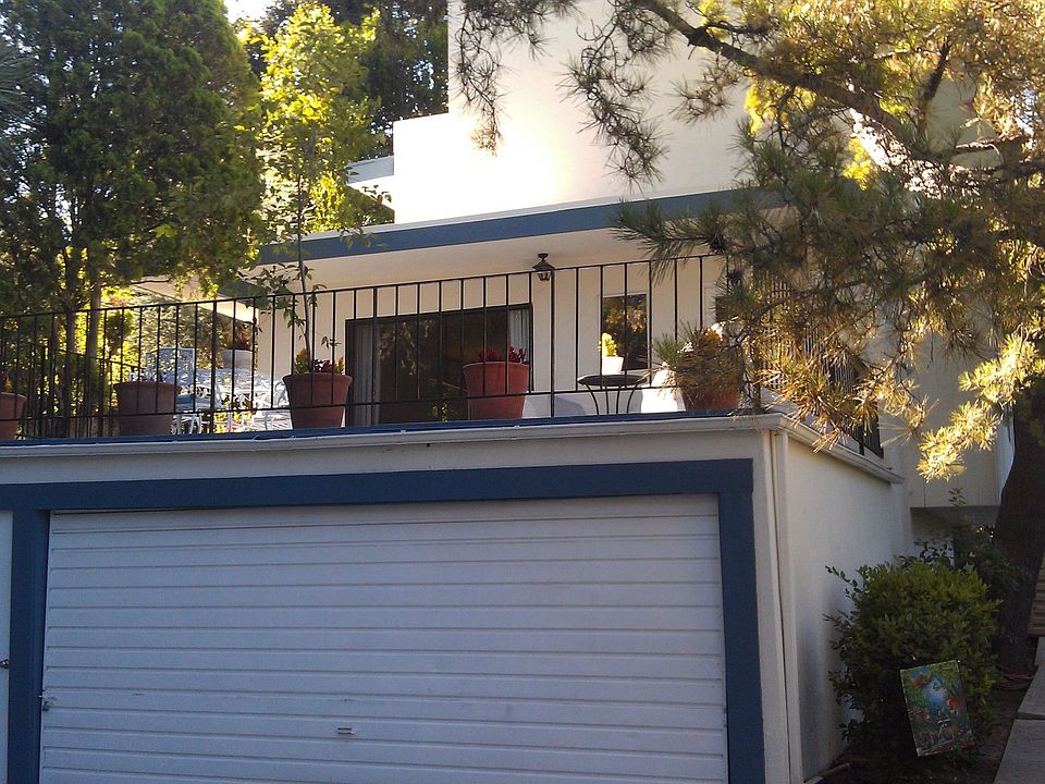 Secluded, mature landscaping