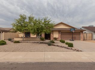 7142 W Cherry Hills Dr, Peoria, AZ 85345
