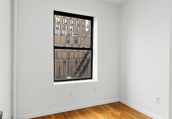 4th image of 101 Delancey St #19