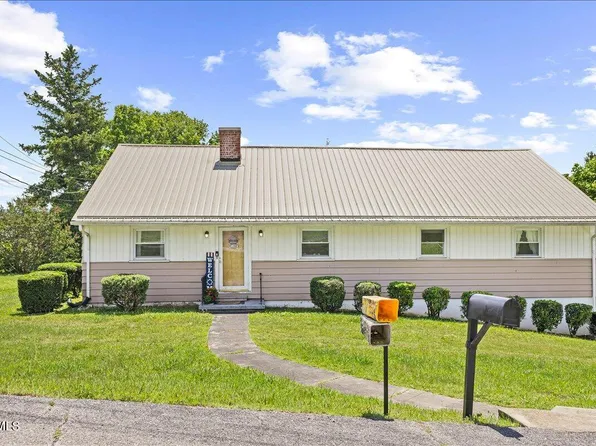 117 Ridge St, Surgoinsville, TN 37873
