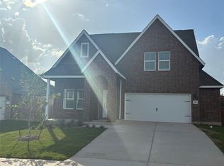 165 Parsons, Kyle, TX 78640
