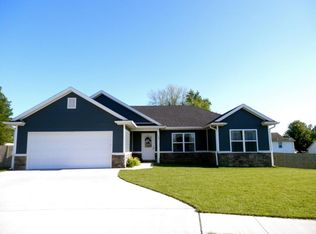 220 Sequoia Cir, Ashland, MO 65010