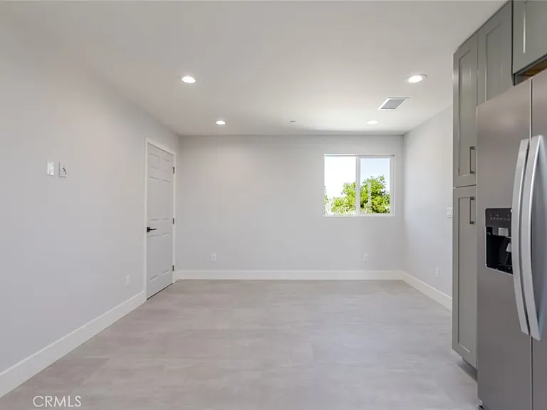 13768 1/2 Judd St — Photo 9