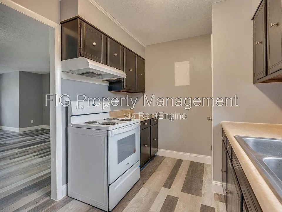 1433 Stratford Rd #3