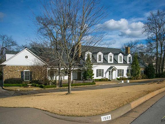 2nd image of 1507 Royal Oak Dr
