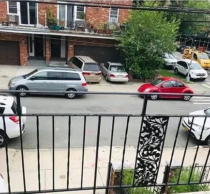 Rented by E Realty International Corp | media 14