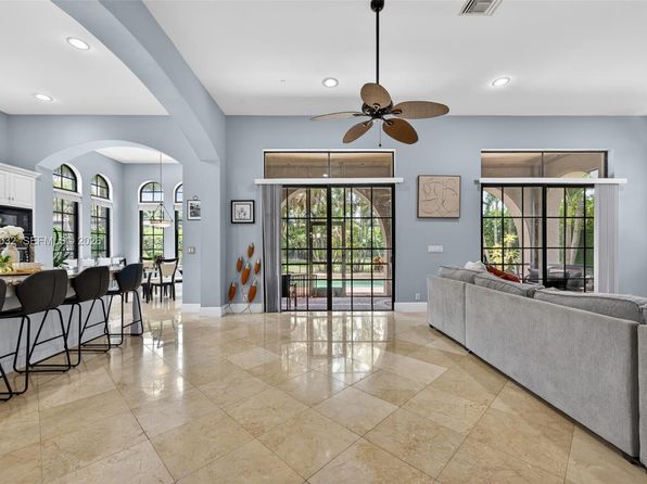 Thumbnail 10