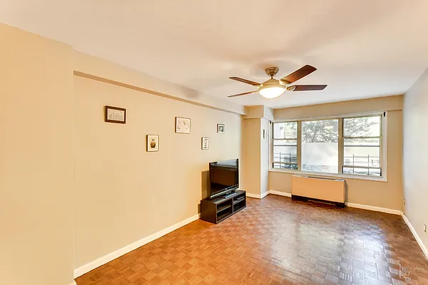 Sold by Hecht Group | media 3