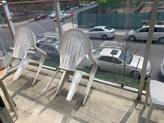 Rented by Premier Metro Realty Corp | media 48