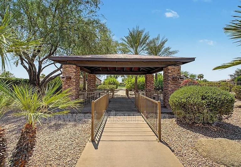 4265 E Azalea Dr — Photo 35