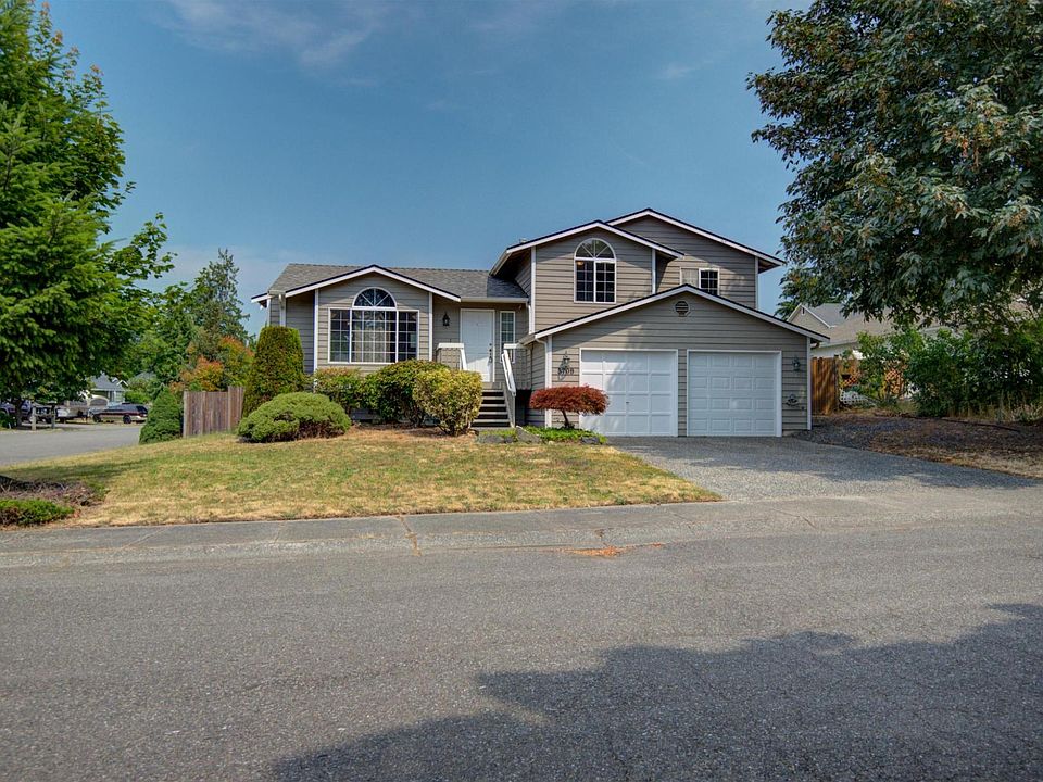 1st image of 3709 166th Pl SW