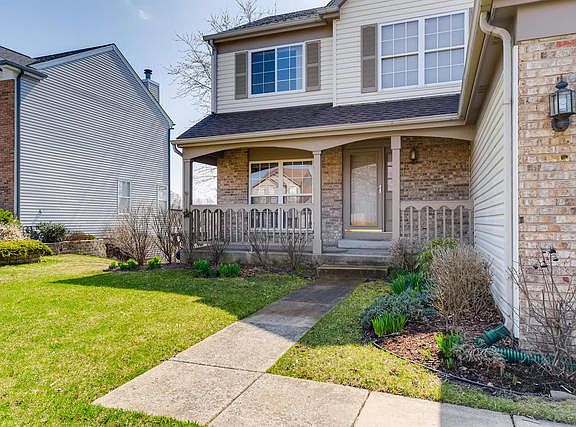 2nd image of 275 W Country Walk Dr
