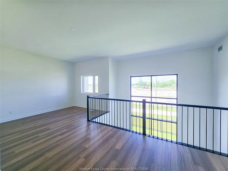4400 Laurier Pkwy #213 — Photo 12