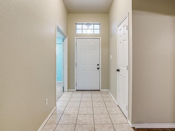 4th image of 853 Morgan Dr