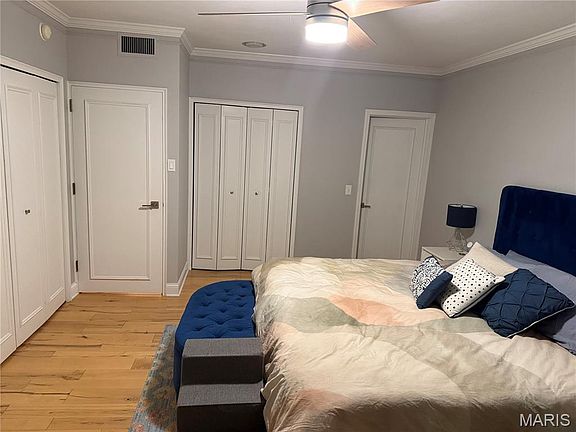 5th image of 4501 Lindell Blvd APT 4B