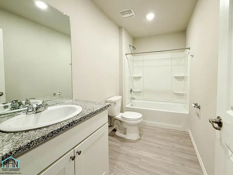 5606 Dewberry Run — Photo 18