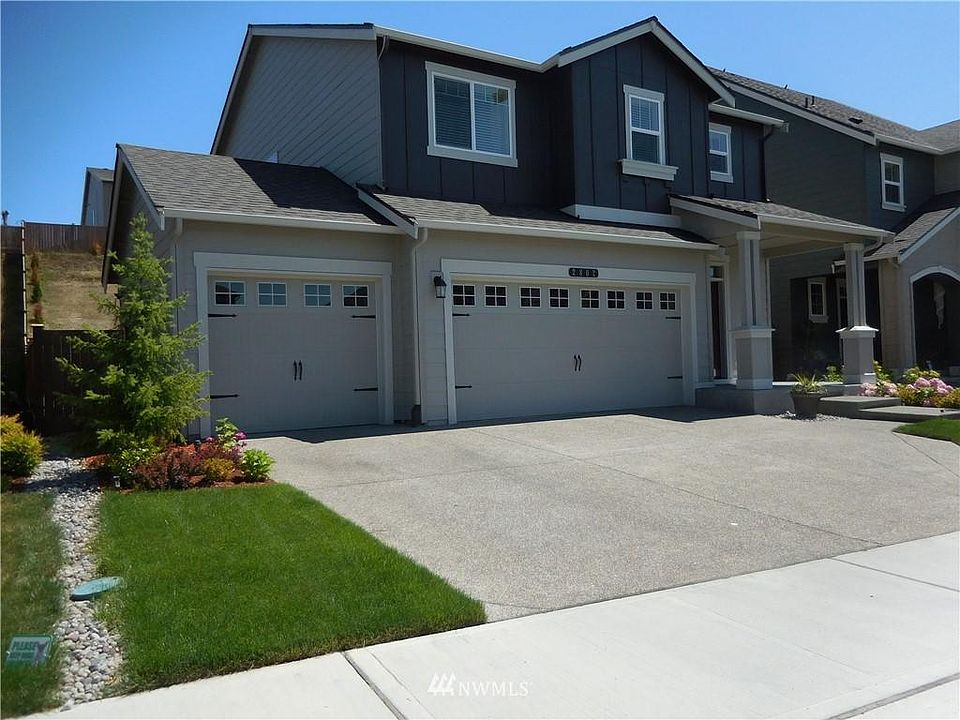 1st image of 2802 Saga Ct NE